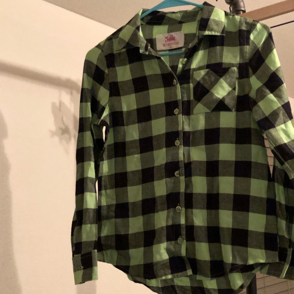 Girls plaid button down shirt
